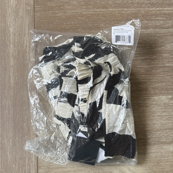 PLEIONE‎ Textured Wide Leg Pull-On Pants Size Medium New With Tags - Picture 4 of 7